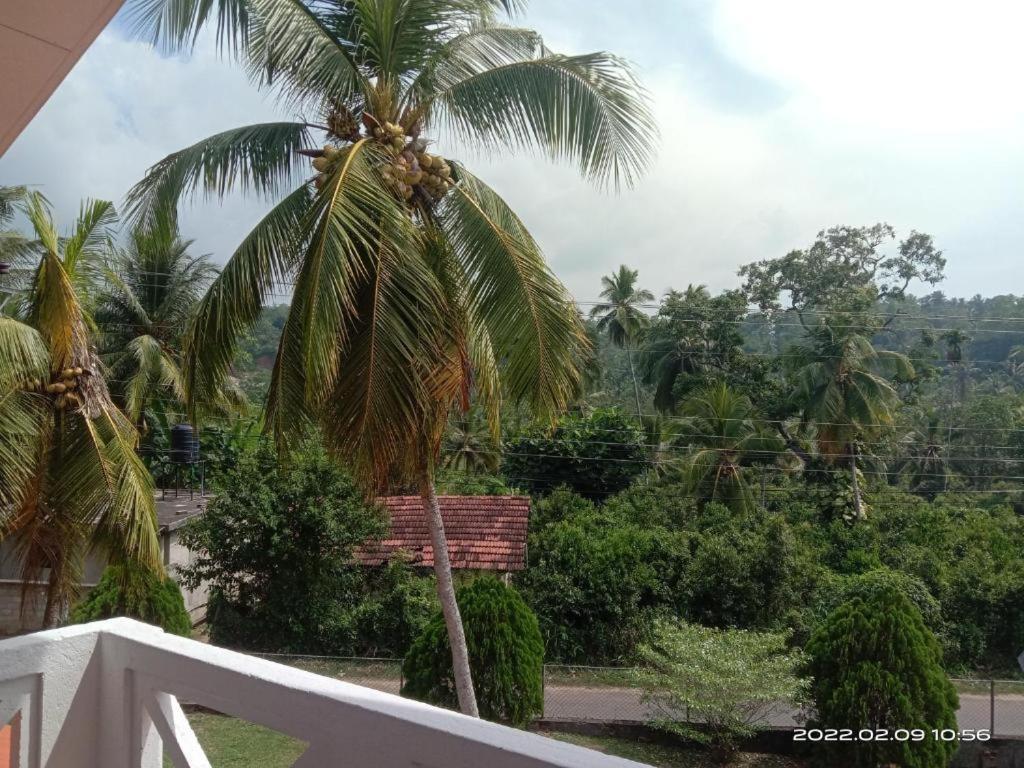 Unawatuna White Villa Bagian luar foto