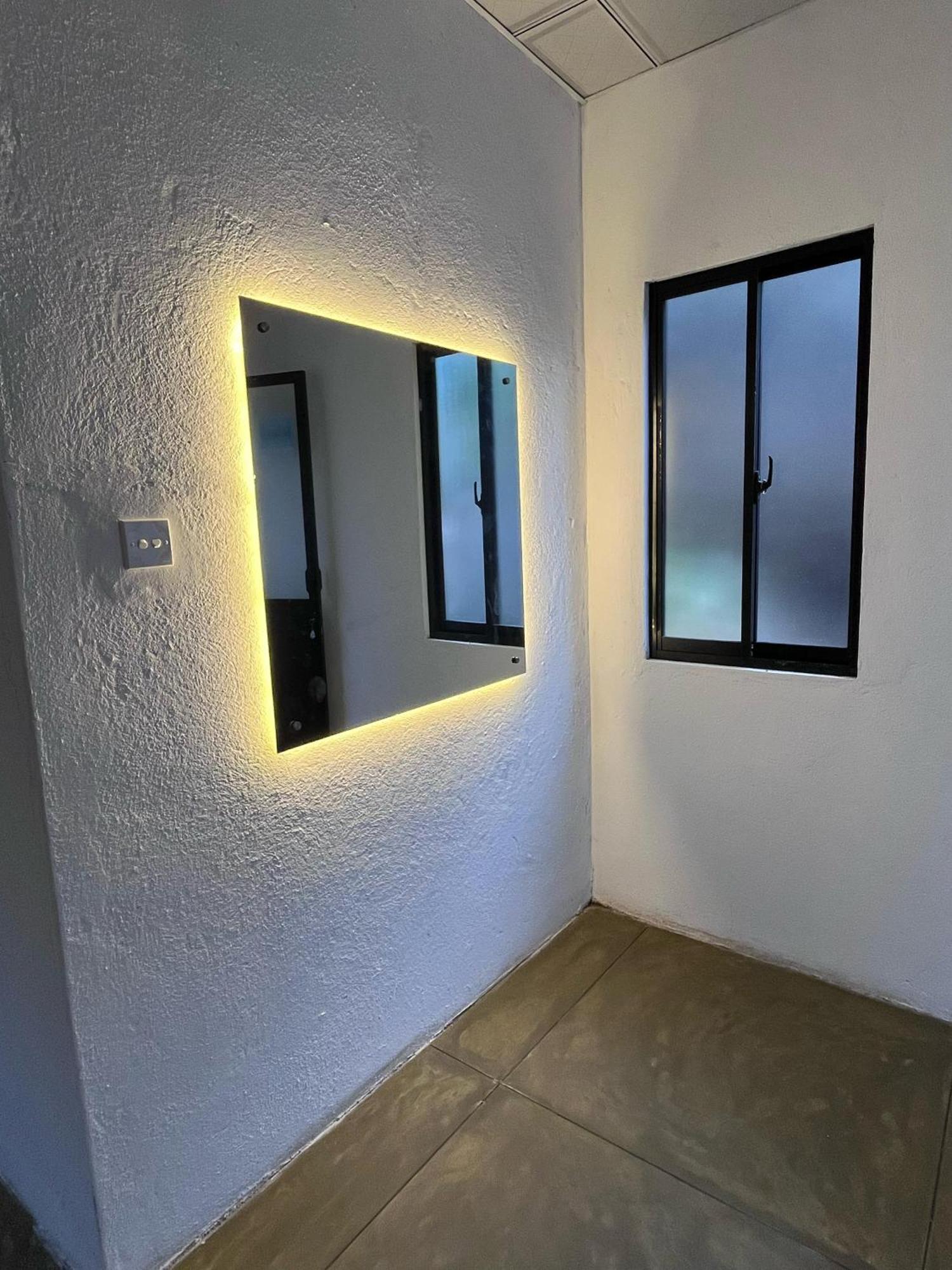Unawatuna White Villa Bagian luar foto